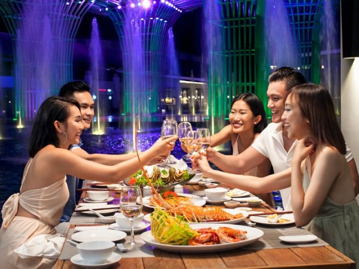 Buffet Vinpearl Nha Trang: menu, giá vé, thời gian mở cửa