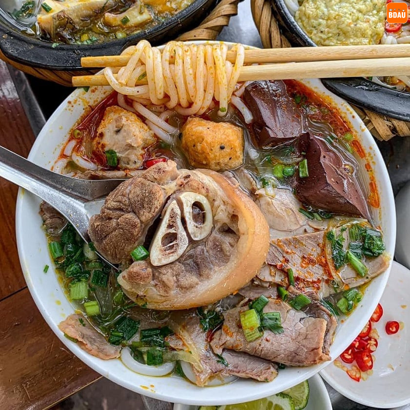  Top Món Nóng “Cứu Lạnh” Ở Nha Trang – Ăn Là Ấm Từ Bụng Tới Tim