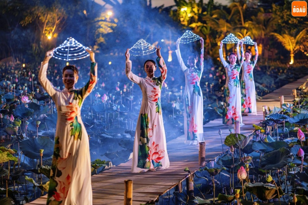  Mùa Hè Bùng Nổ: Top 10 Nhà Hàng Sự Kiện Nha Trang Sức Chứa Lớn, View Đẹp, Đậu Xe 45 Chỗ Thoải Mái