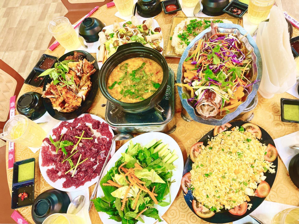 Nhà Hàng Xứ Phan