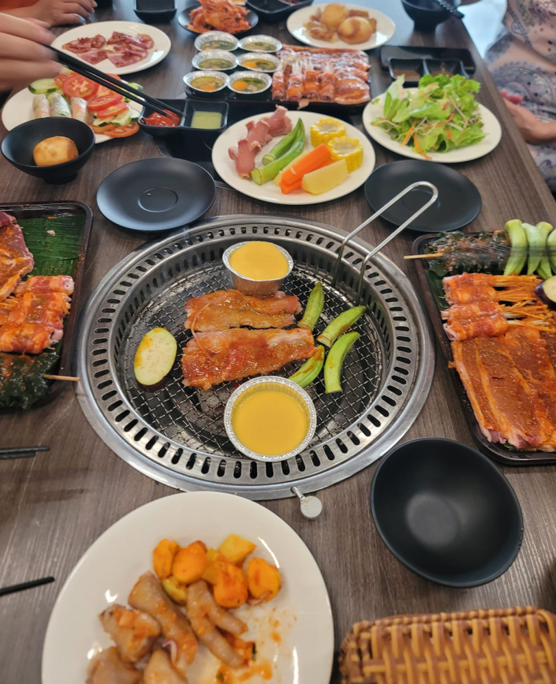 Buffet Lẩu Nướng - Không Khói VICTORY