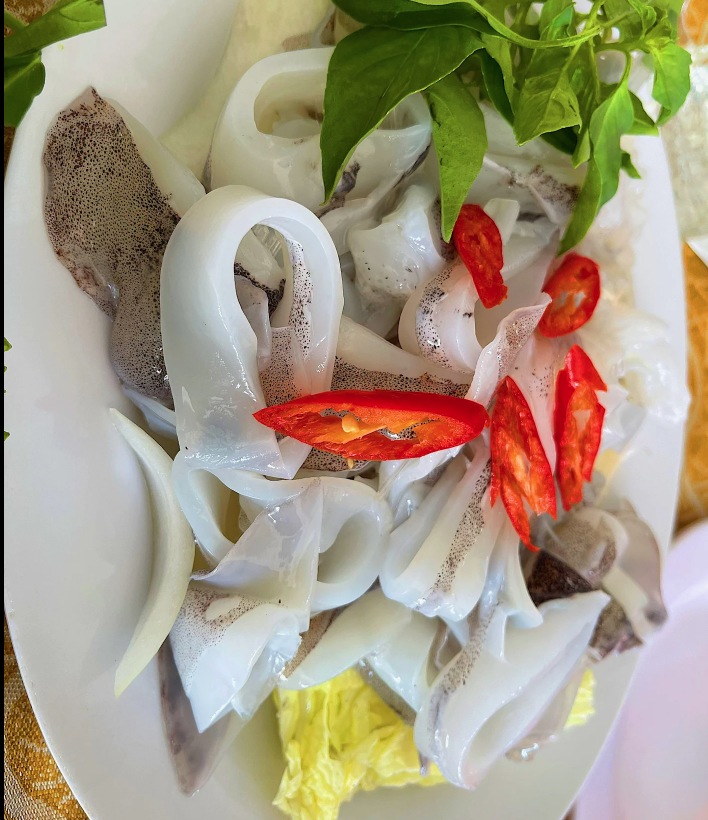 Nhà Hàng Hải Sản Tính Thu