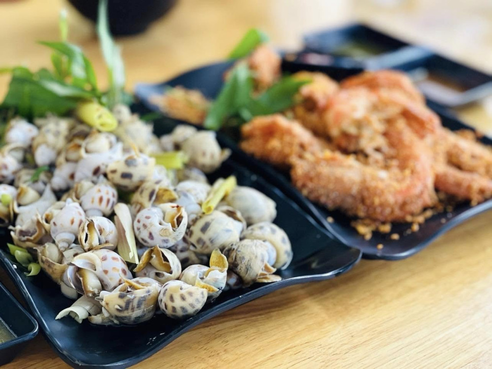 Hải Sản Cơm Lẩu Võ Ngọc