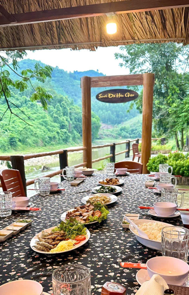 Nhà hàng - TDC Suối Đá Hòn Giao