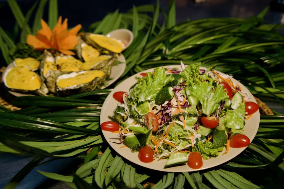 Quán Bà Hương - Vịnh Vĩnh Hy