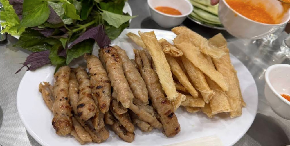 Nem Nướng Đặng Văn Quyên