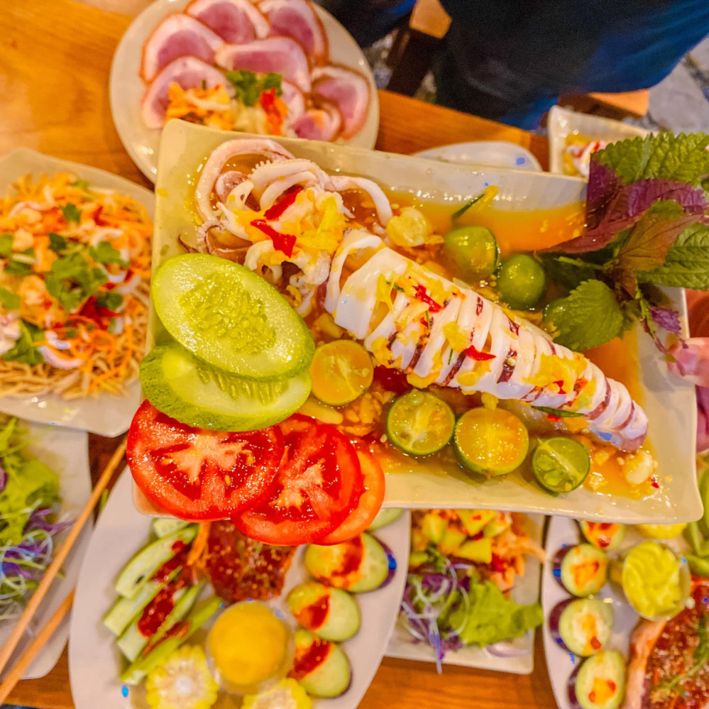 Tiệm Ăn Khói Bếp