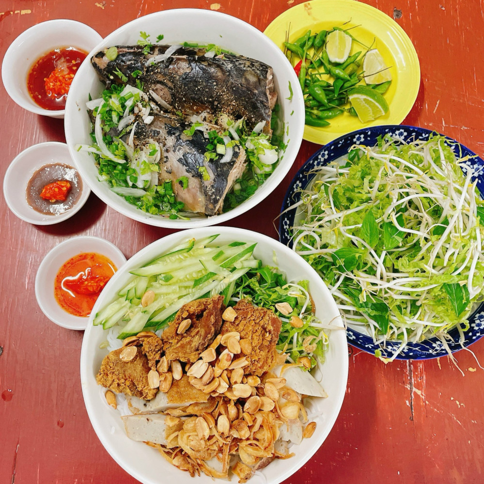 Bún Cá Tươi Cô Dung