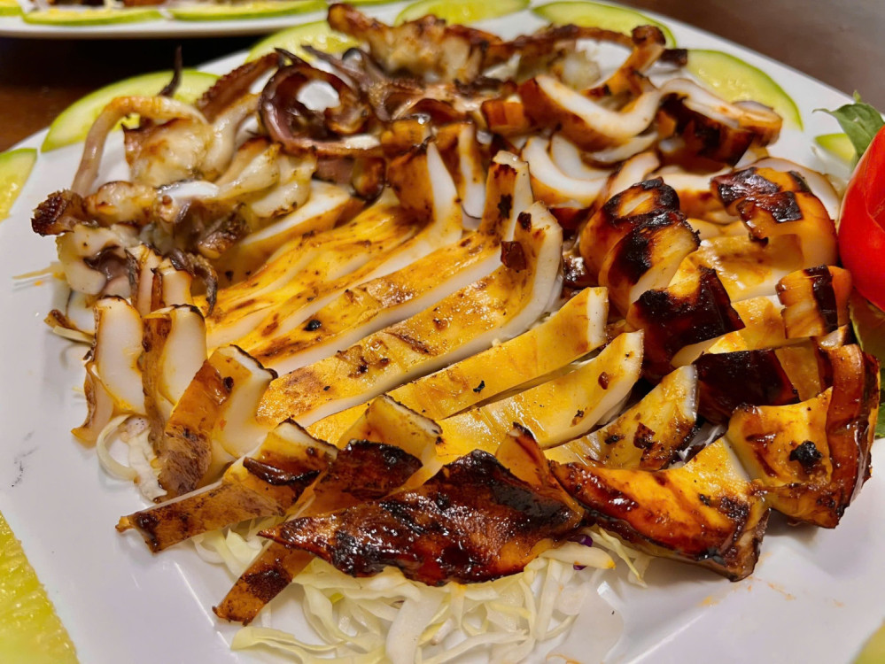 Hải Sản Bến Thuyền Cầu Mới