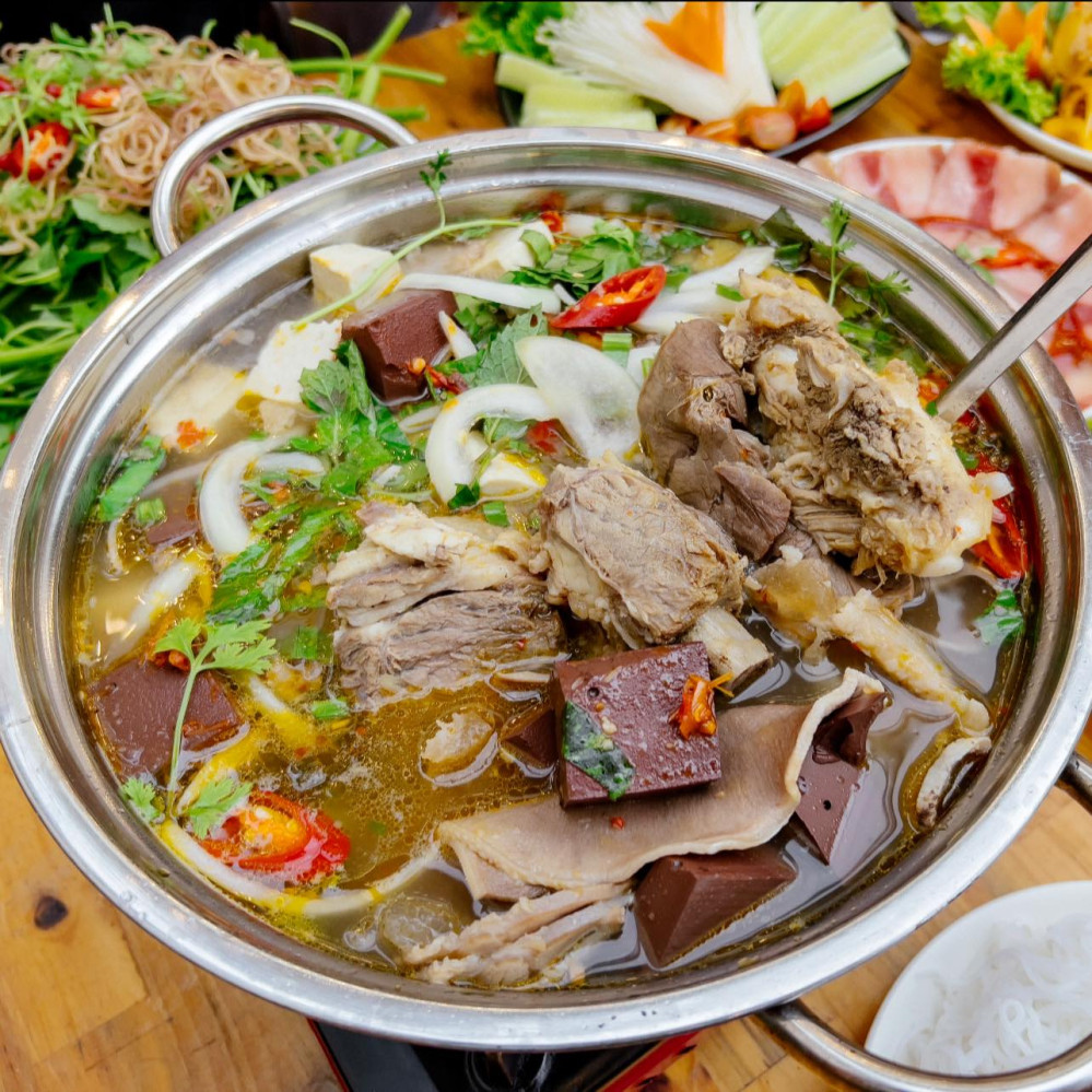 Giáo Sĩ Hotpot & BBQ Nha Trang