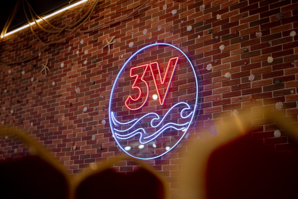 Nhà hàng Hải sản Tươi sống 3V