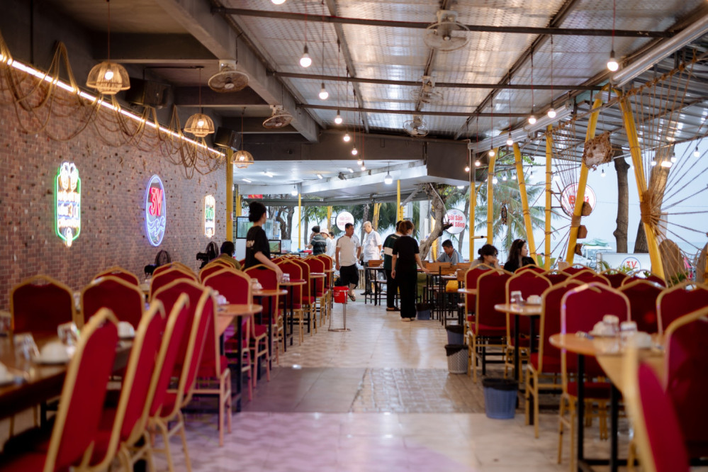 Nhà hàng Hải sản Tươi sống 3V