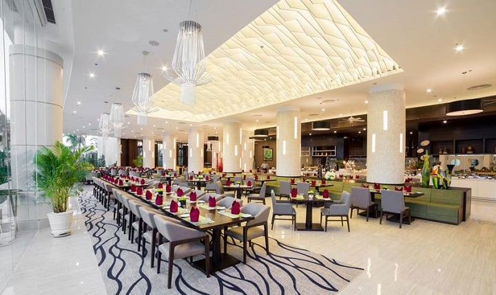 Hinh anh buffet vinpearl nha trang menu gia ve gio mo cua7 0