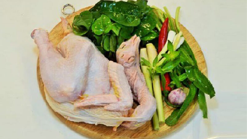 2 cach nau ga la giang thit dai nuoc thom dam da