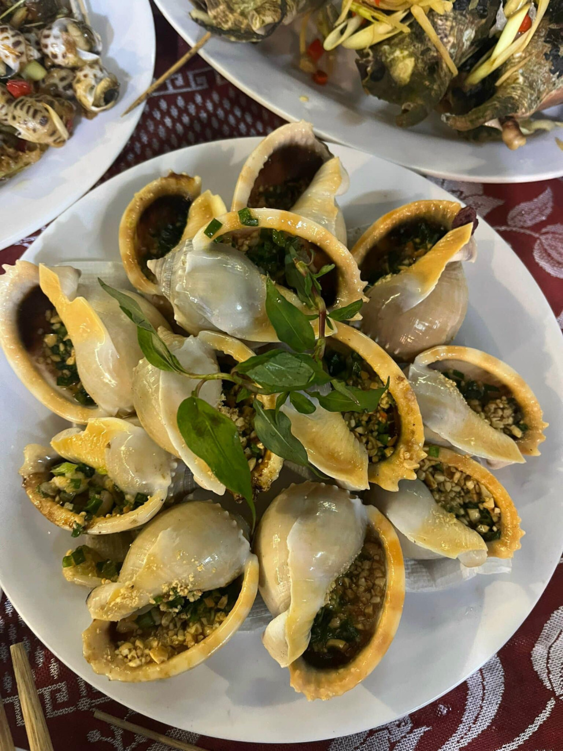 Nhà Hàng Hải Sản Tính Thu