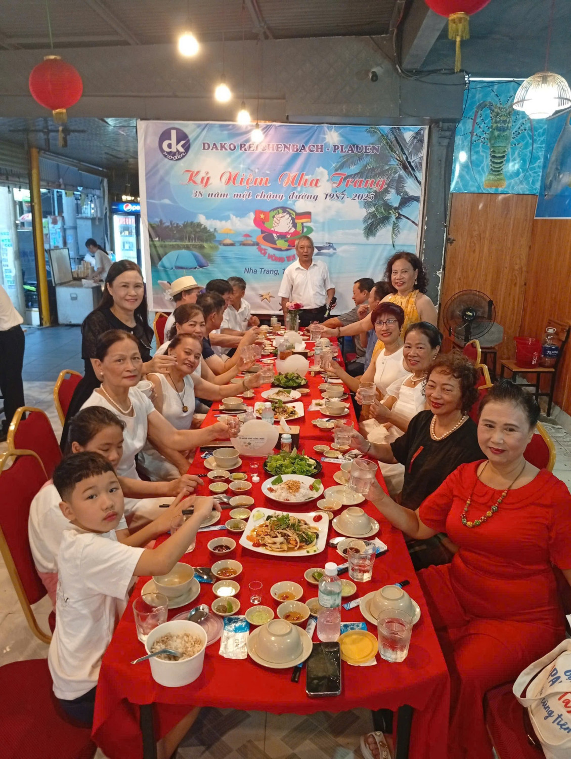 Hơn 300 Món Ăn Hấp Dẫn