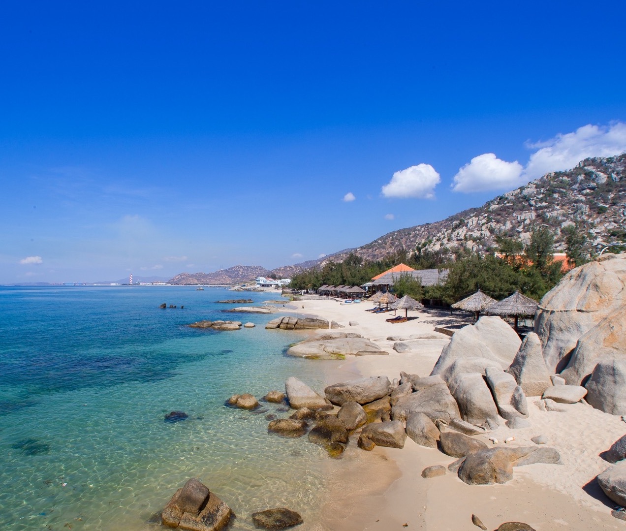 Các nhà hàng, quán ăn ngon khu vực Cà Ná Khánh Hòa